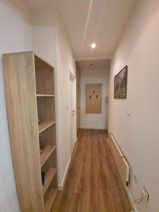 Apartment D Free Parking & Wifi, Walking Distance To Centrum 자다르 외부 사진