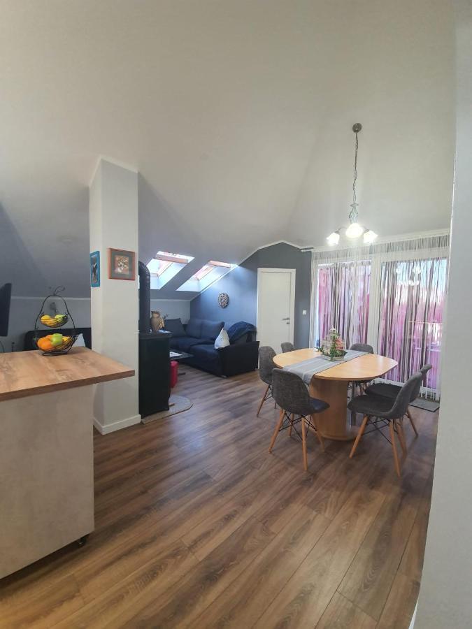 Apartment D Free Parking & Wifi, Walking Distance To Centrum 자다르 외부 사진