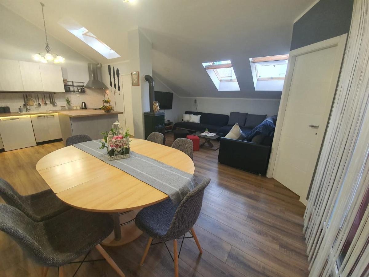 Apartment D Free Parking & Wifi, Walking Distance To Centrum 자다르 외부 사진